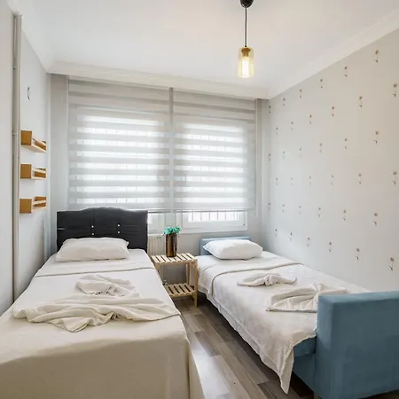 Semi Detached In Complex With Shared Semi Olympic Swimming Pool In Vakantiehuis
