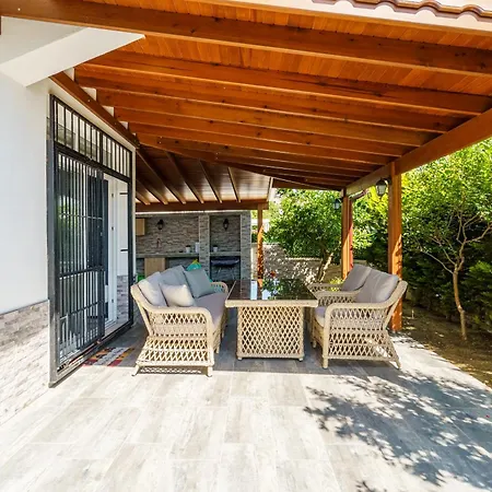 Ferienhaus Semi Detached In Complex With Shared Semi Olympic Swimming Pool In