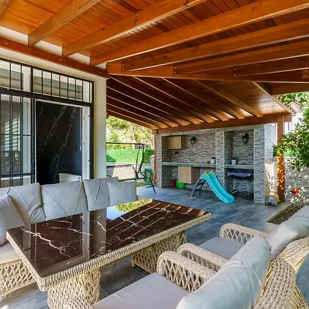 Semi Detached In Complex With Shared Semi Olympic Swimming Pool In * Kusadasi