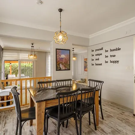Semi Detached In Complex With Shared Semi Olympic Swimming Pool In